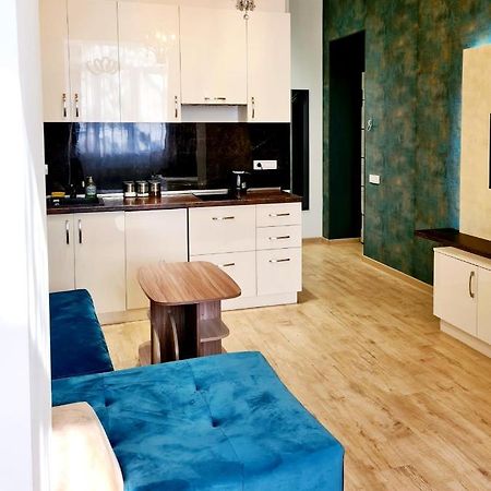 Deluxe Apartment In City Center エレバン エクステリア 写真