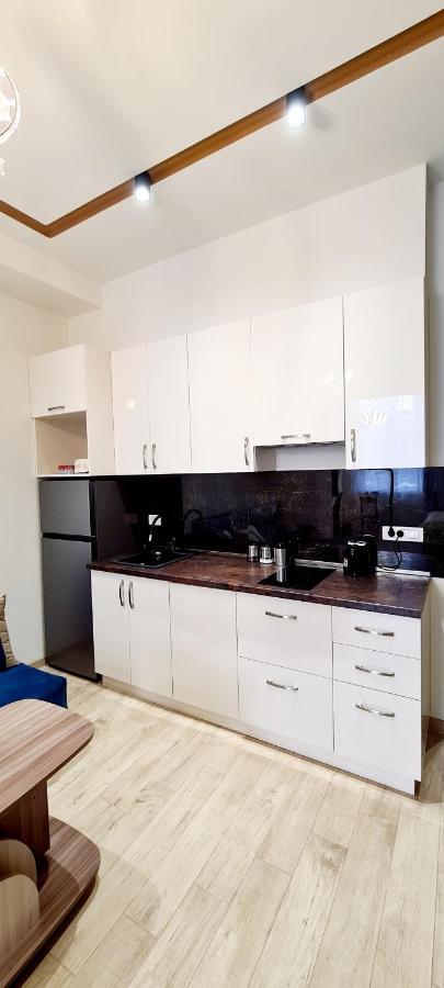 Deluxe Apartment In City Center エレバン エクステリア 写真