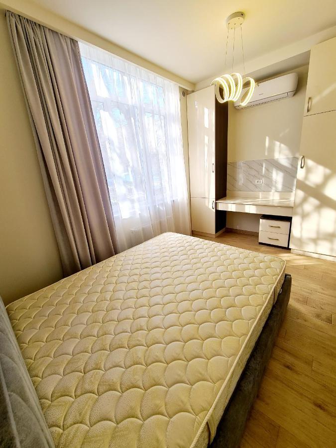 Deluxe Apartment In City Center エレバン エクステリア 写真