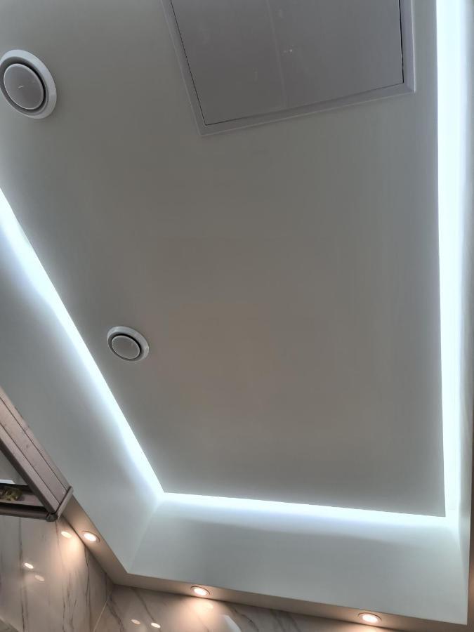 Deluxe Apartment In City Center エレバン エクステリア 写真