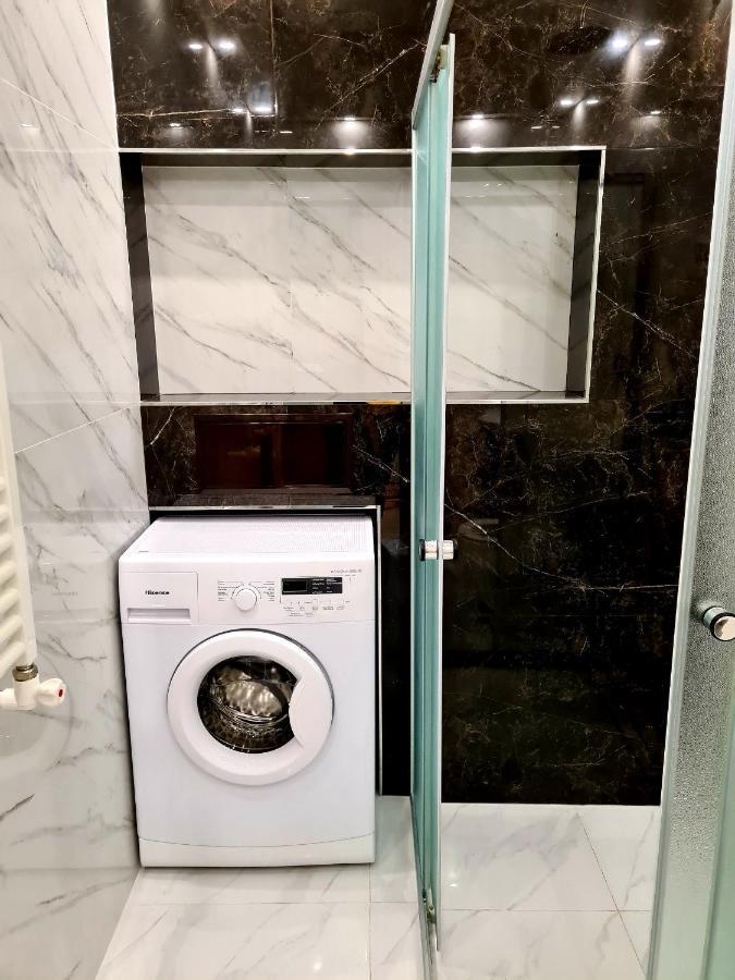 Deluxe Apartment In City Center エレバン エクステリア 写真
